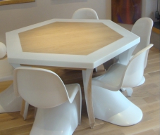 Table Hexagonale